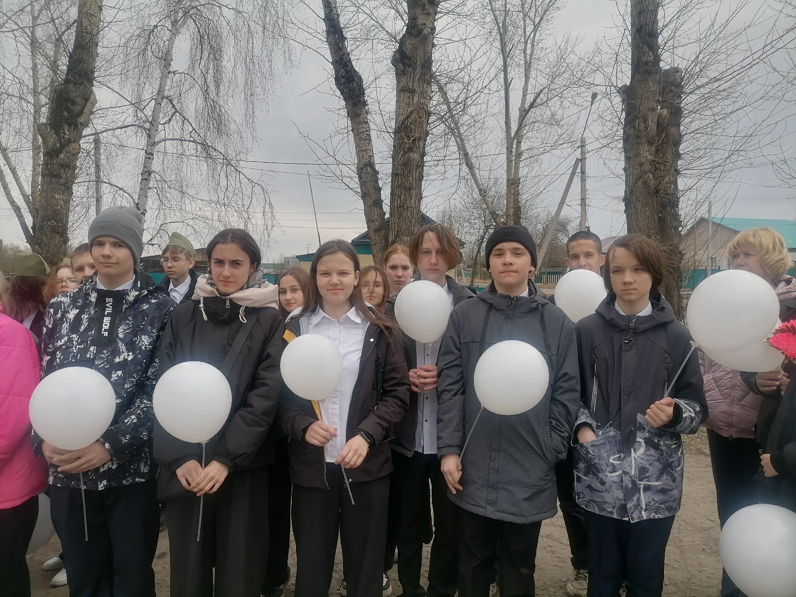ПАРАД ПЕРВЫХ.